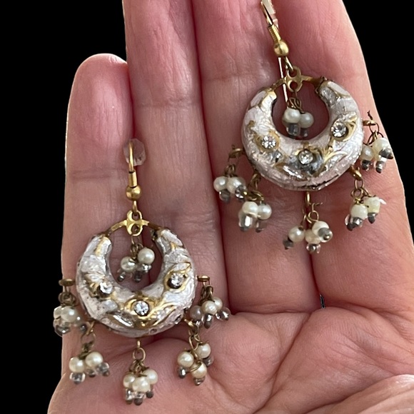 Vintage Jewelry - Faux pearl rhinestone stone chandelier gold tone earrings